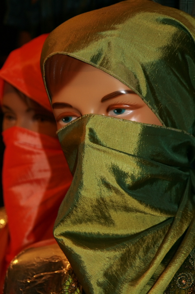 manequins in esfahans bazaar.JPG